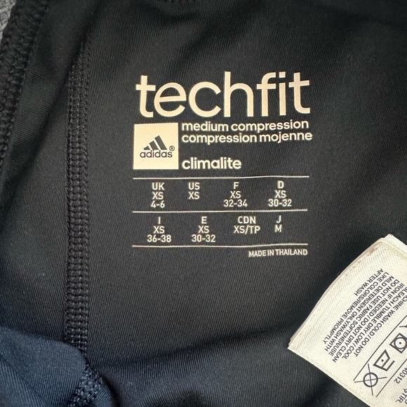 Black XS Addidas Trch Fit shorts - Picture 3 of 4